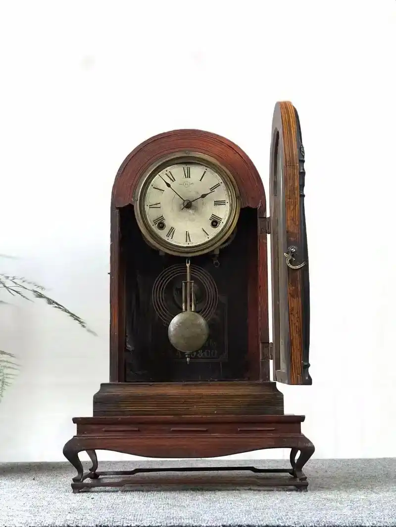 清末进口老钟表,底座一套,品相一流,实木铜机芯,玻璃鎏金绘彩 - 抖音