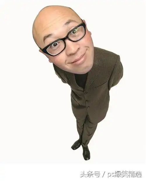 ps恶搞求大神p个好看的屏保刺激的那种