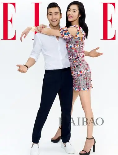 国民cp刘雯,崔始源共登《elle》杂志中国版2015年6月号封面,亲密互动