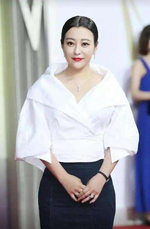 70斤不到的女明星(70斤的女明星)-天晟网