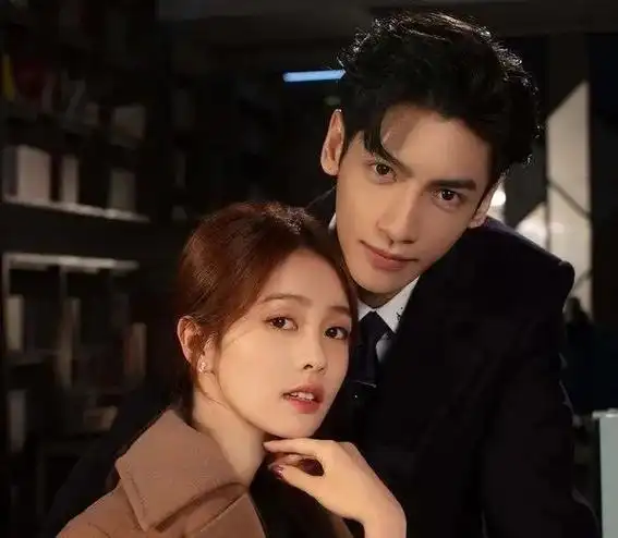 《半是蜜糖半是伤》白鹿92罗云熙.