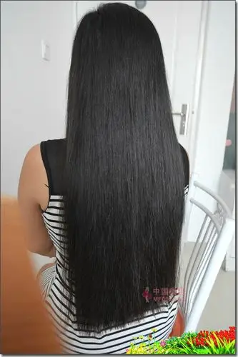 一刀剪下姑娘的齐尾秀发-爱的边缘387# 剪发_中国长发