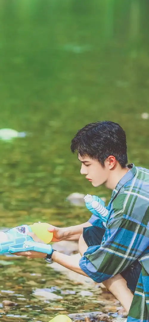 手机壁纸#王一博#baby boy