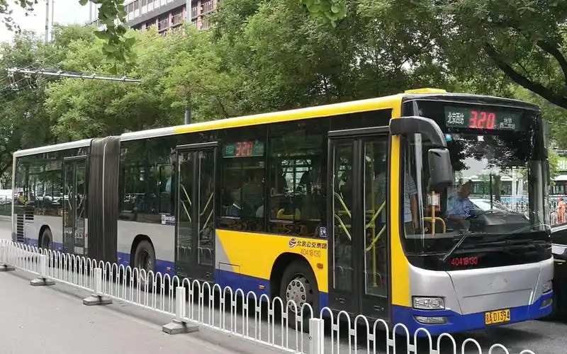 北京公交320路京华bk6160k2退役纪念