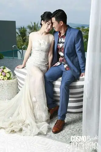 吴京谢楠身着【茧迹】天鹅手绣婚纱礼服为《时尚新娘》拍摄