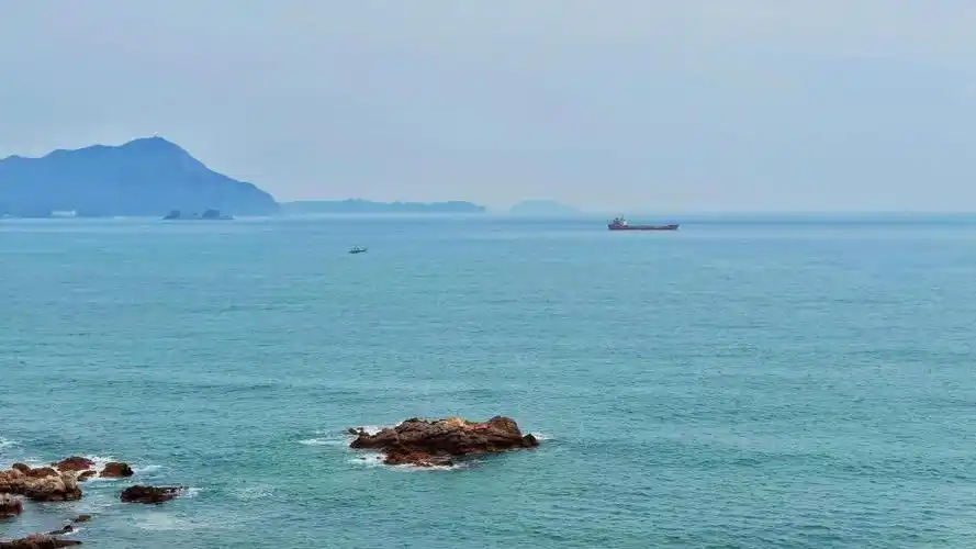 2021五一旅游最美海滩东西涌,高清壁纸,风景图片-回车桌面