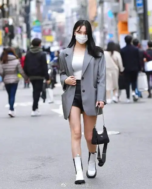 时尚穿搭#韩国首尔欧尼街拍lookbook ‖ 又酷又飒的穿搭真的太有魅力