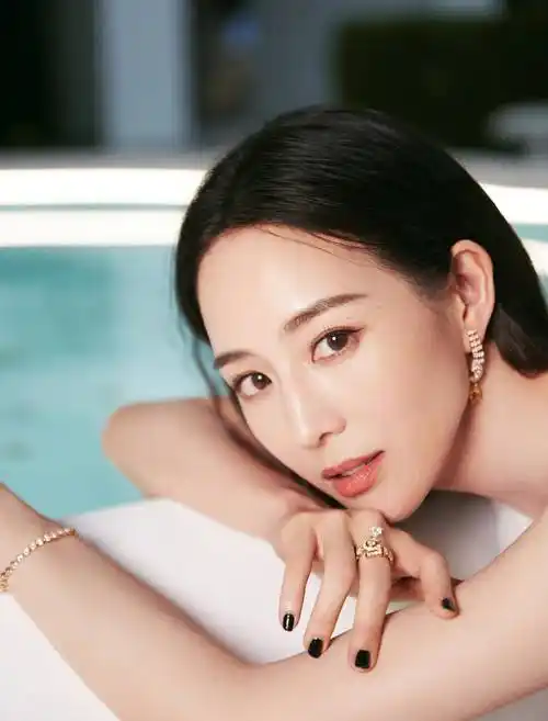 张钧甯回应"先有后婚"问题,表示自己比较传统,会按部就班_相关_娱乐