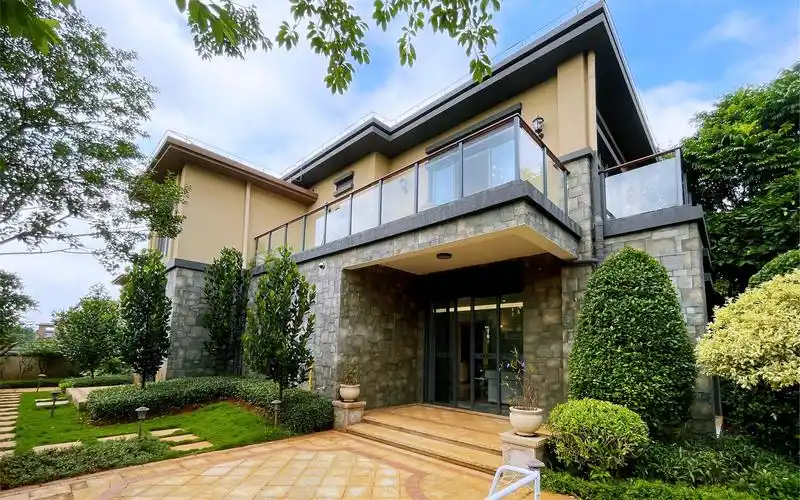 海口230平的独栋别墅,私人庭院带车位,每个房间满眼都是景色_哔哩哔哩