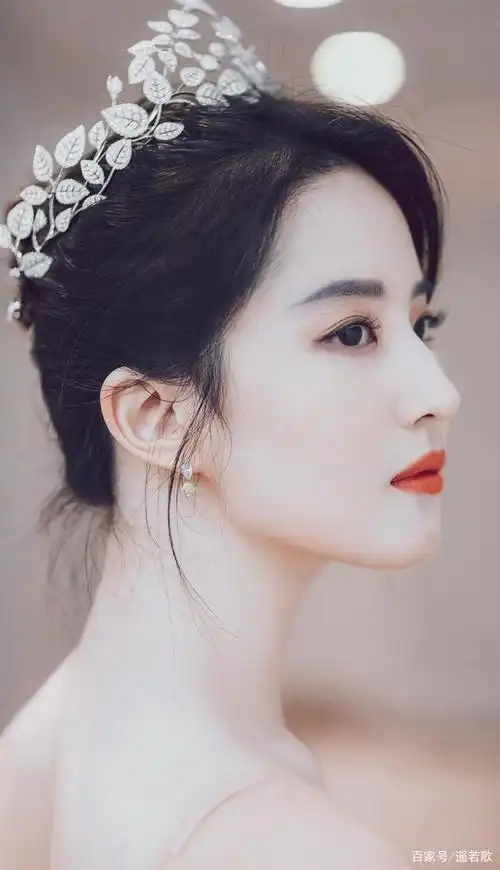 "点到为止的艳,不可方物的美"——"神仙姐姐"刘亦菲