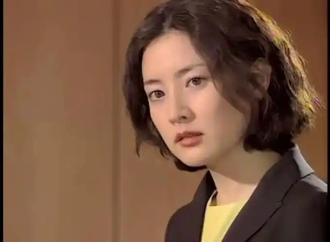 《火花》中的李英爱 这个角色是她的颜值巅峰吧?