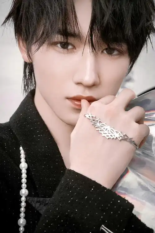 宋亚轩梦境之物写真