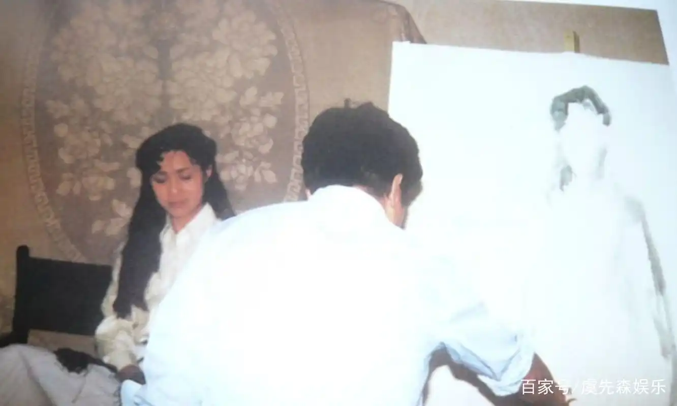 李建群:和前夫闪婚闪离,与男友同居27年没有名分,63岁遗憾离世