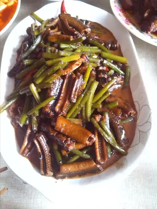 中午在家自己烧菜