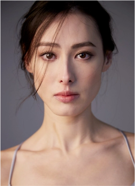 梁洛施|36岁梁洛施参加鲁豫有约!