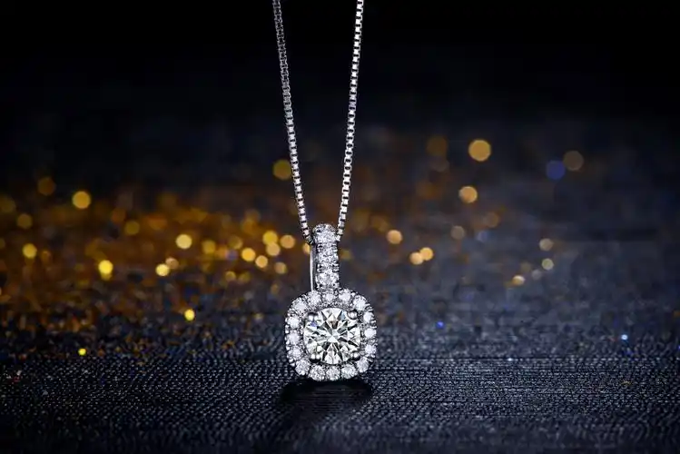 钻石吊坠款式,钻石吊坠价格,钻石吊坠多少钱,18k金钻石吊坠价格,18k金