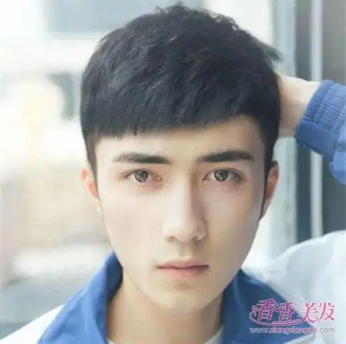 中学生适合铲两边发型吗青少年铲两边短发阳光又帅气