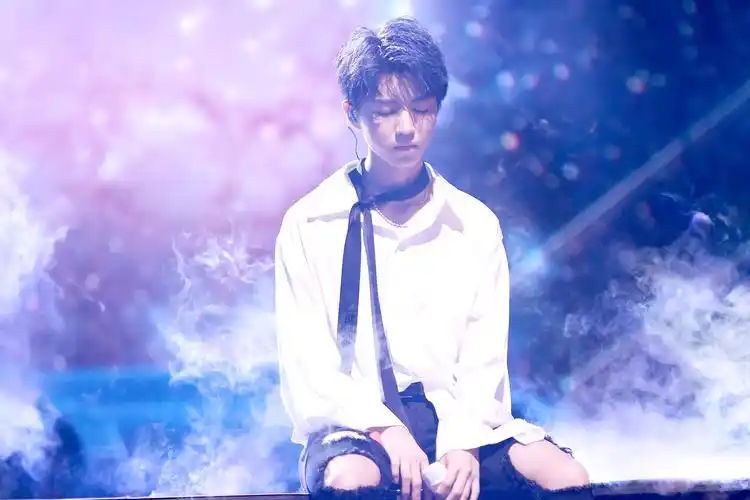 8.11王俊凯周年演唱会 cr.logo - 堆糖,美图壁纸兴趣社区