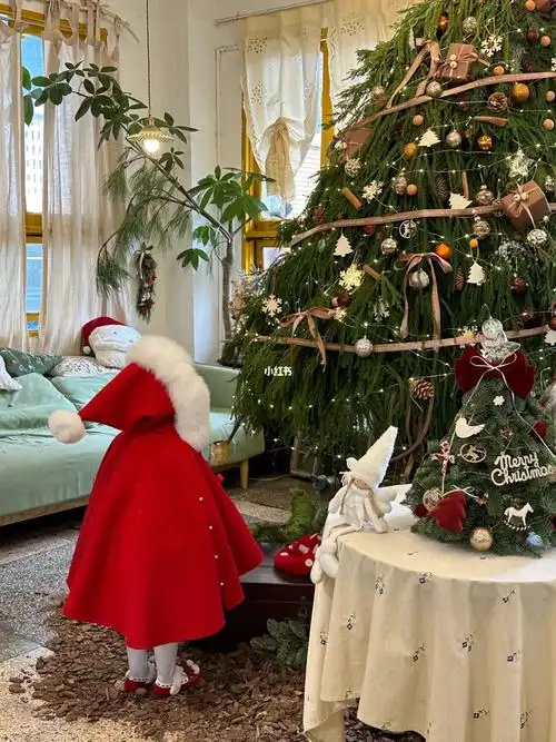 成都童话故事里的圣诞树歪头杀好可爱78