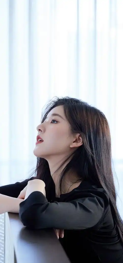 顽世大仙从西木伽罗转采于2021-11-19 17:12:28赵露思女星顽世大仙该