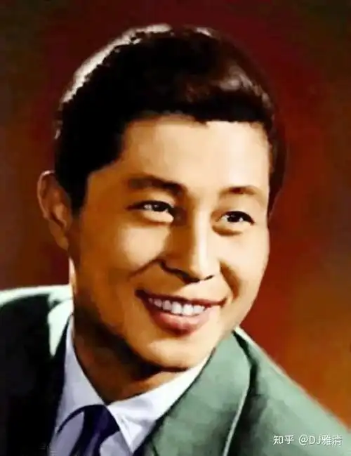 王心刚90岁了,老艺术家近照曝光,精神矍铄,更添儒雅,昔日男神依然帅气