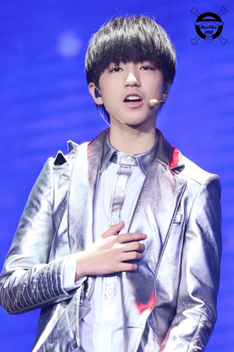 tfboys王俊凯 cr.logo 2015.8.15 北京见面会