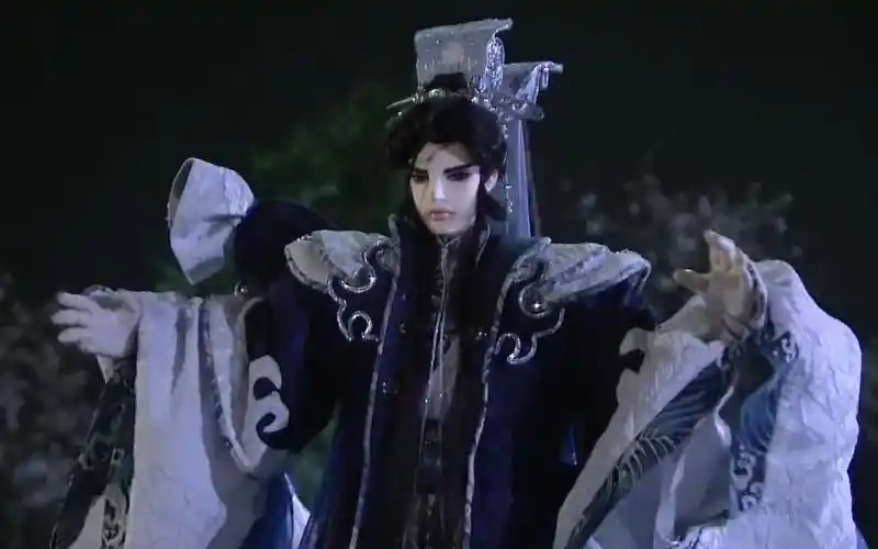 玉逍遥误封西陵拂晓