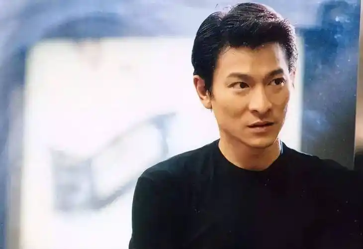 揭秘"不老天王"刘德华的风流情史,和他的女人们,他真爱是谁?