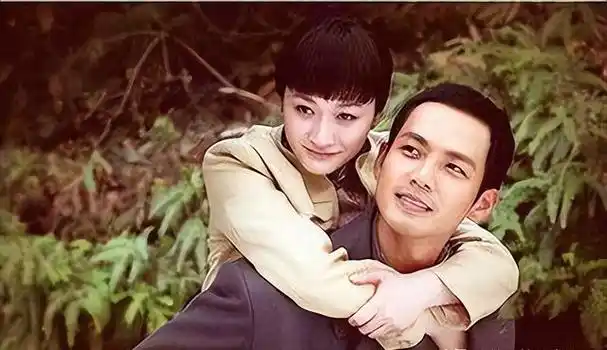 事实证明,"逐渐消失"的钟汉良,已经在另一个圈子里红得发紫