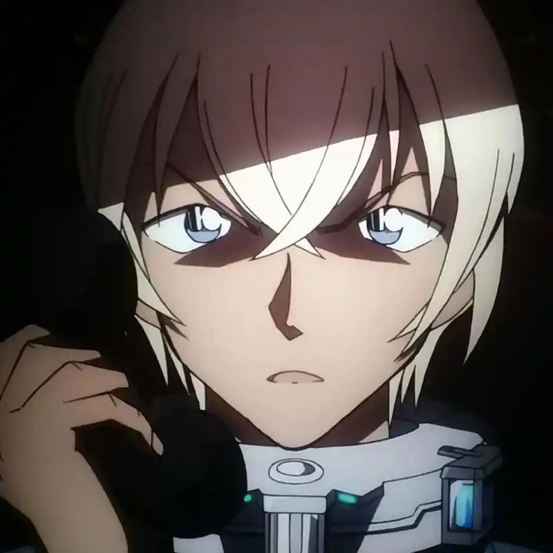 松田阵平&安室透头像 源自剧场版名侦探柯南:万圣节的新娘图片是在