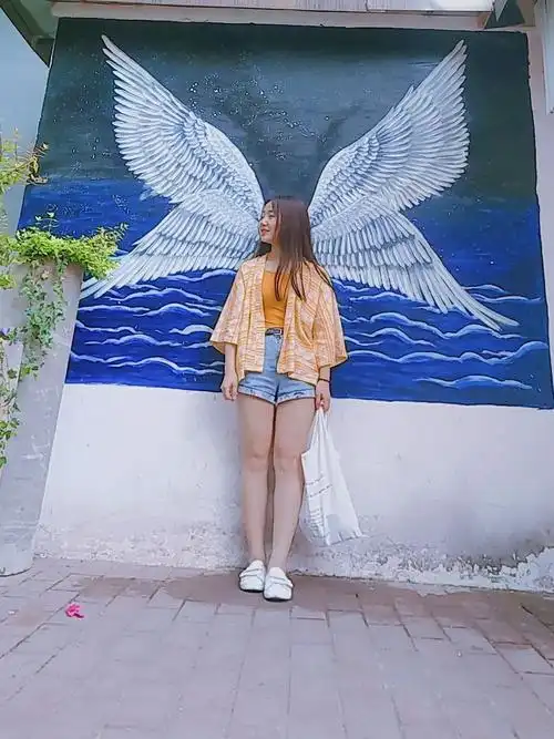 我要投稿第一个155cm的妹纸真的很好看啊