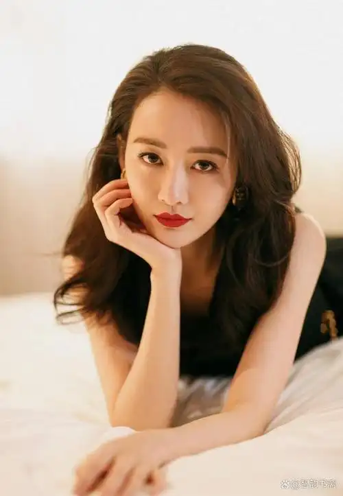 好不容易找到爱情,41岁的演员王鸥迎来了感情的"反噬"