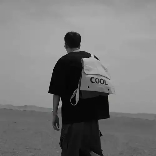 微信头像026102帅气男生