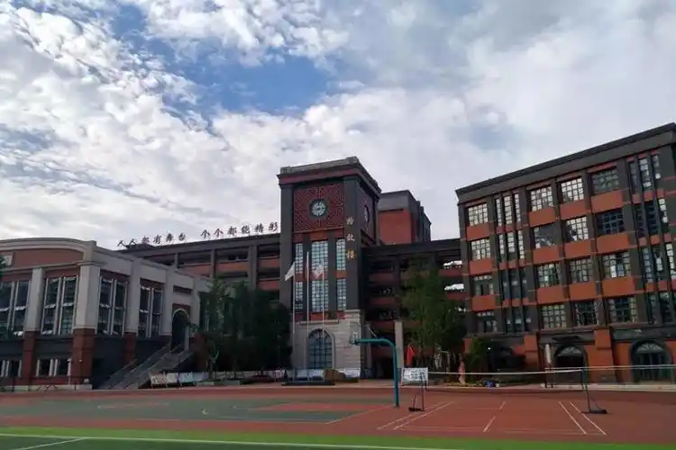 成都列五中学_成都列五中学校办学成果怎么样?