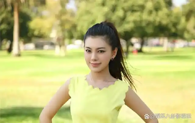 秦羽墨是演员赵文琪扮演的,她是中国内地女演员,毕业于北京电影学院