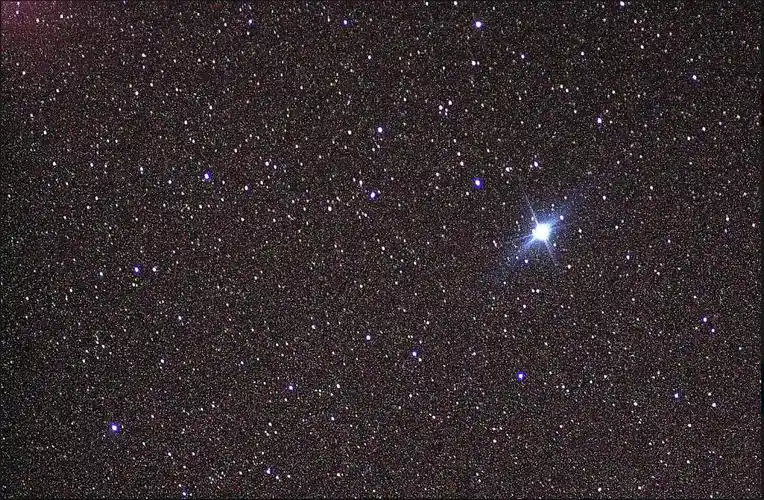 浩瀚星空谁最闪亮看科学家如何定义星星亮度