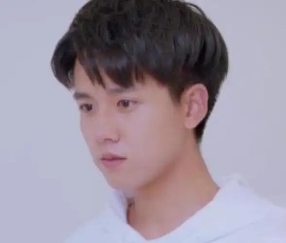 张耀主演的三部剧都火了,小哥哥长得帅演得好,扛剧能力也非常强