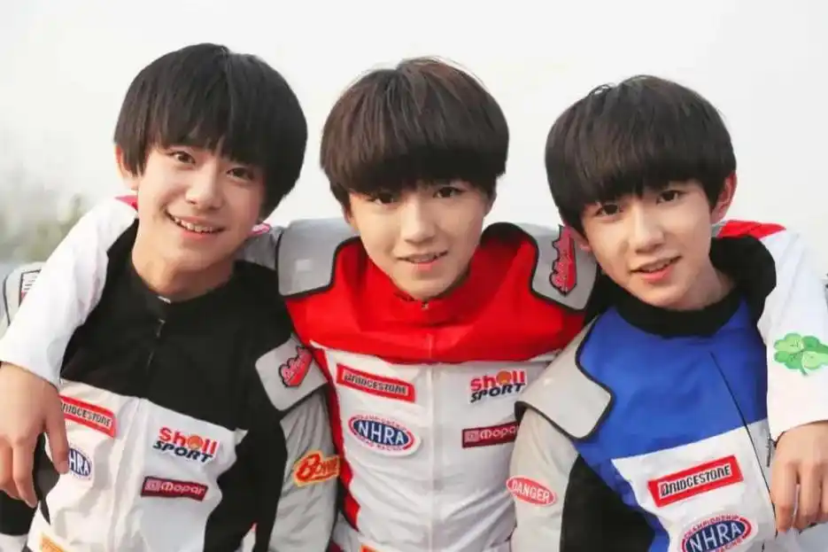 tfboys三人之间深厚的友情 王俊凯和王源连续十年为好兄弟易烊千玺庆