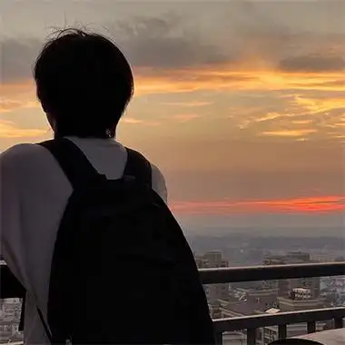 标签:意境,背影,戴帽子