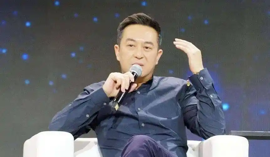 "男神大叔"张嘉译,以后再难见到?网友泪奔直呼舍不得!