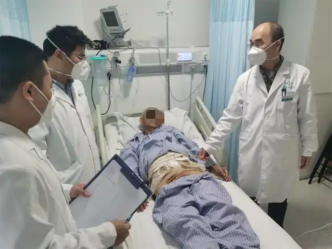 应急总医院成功实施一例泌尿外科专业最高级别手术