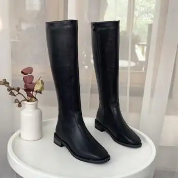 女士马丁靴>梵诗哲>梵诗哲长靴女不过膝2022春秋长筒女靴小个子瘦瘦靴