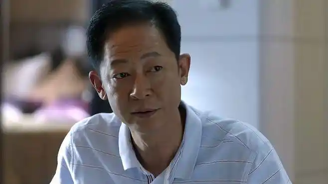 大丈夫:后妈和继女坐一桌,那真是针尖对麦芒,王志文看着都害怕-影视综