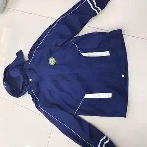 271教育冬季加绒冲锋衣校服外套初中高中通用款